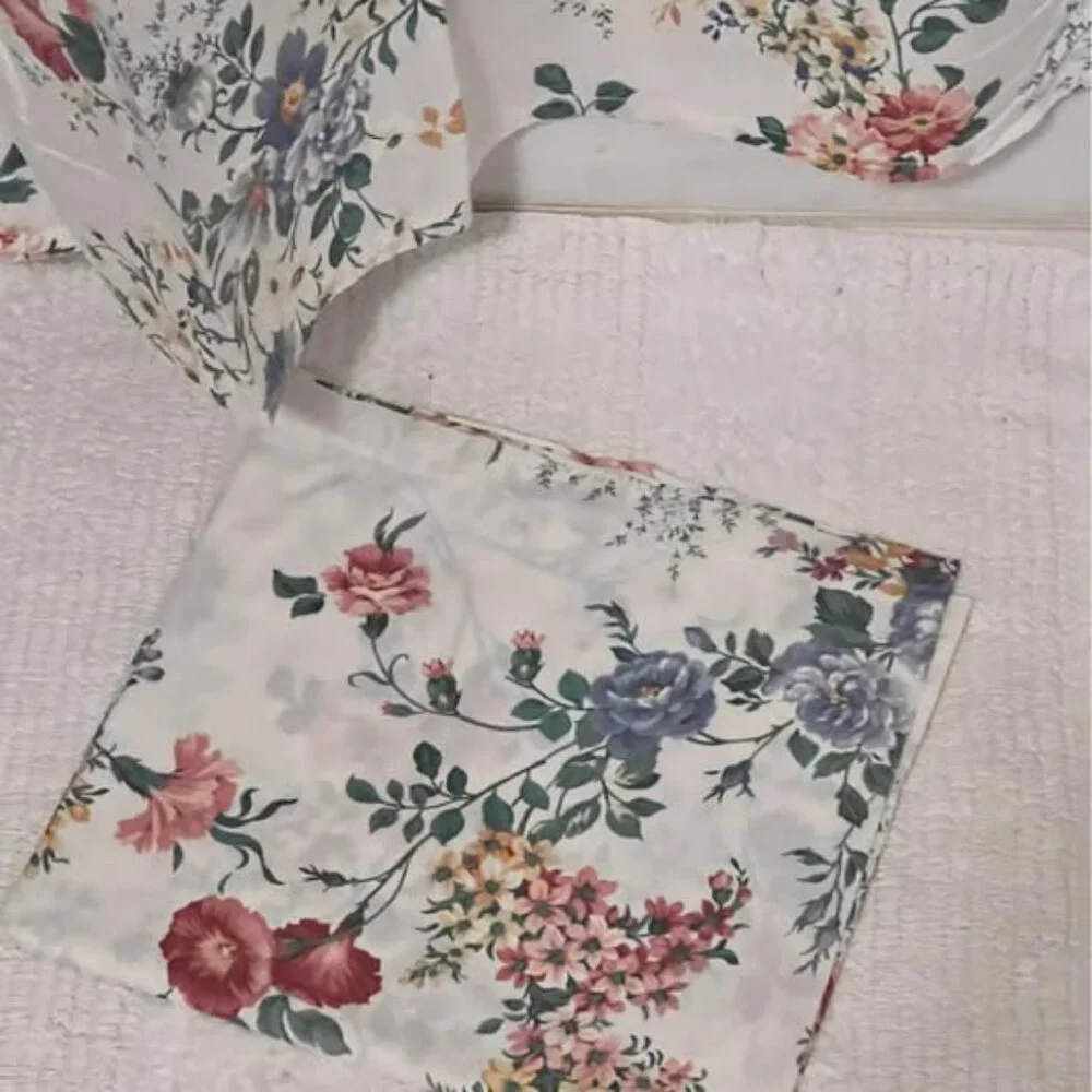 Flowered Shower Curtain w/ Valance